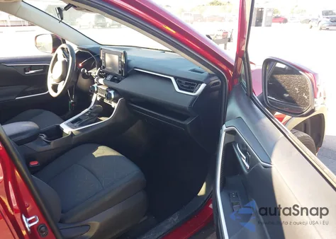 2022 Toyota Rav4 Xle z USA, uszkodzony, nr VIN 2T3W1RFV3NW208391